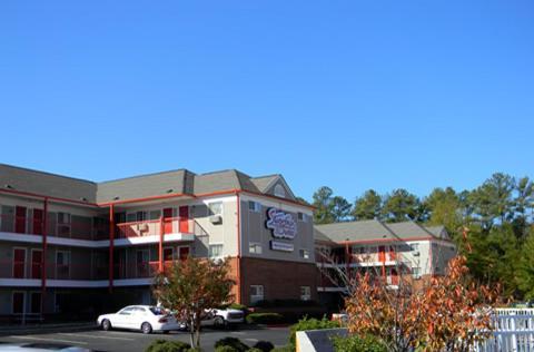 Stay Inn & Suites - Stockbridge Exterior photo