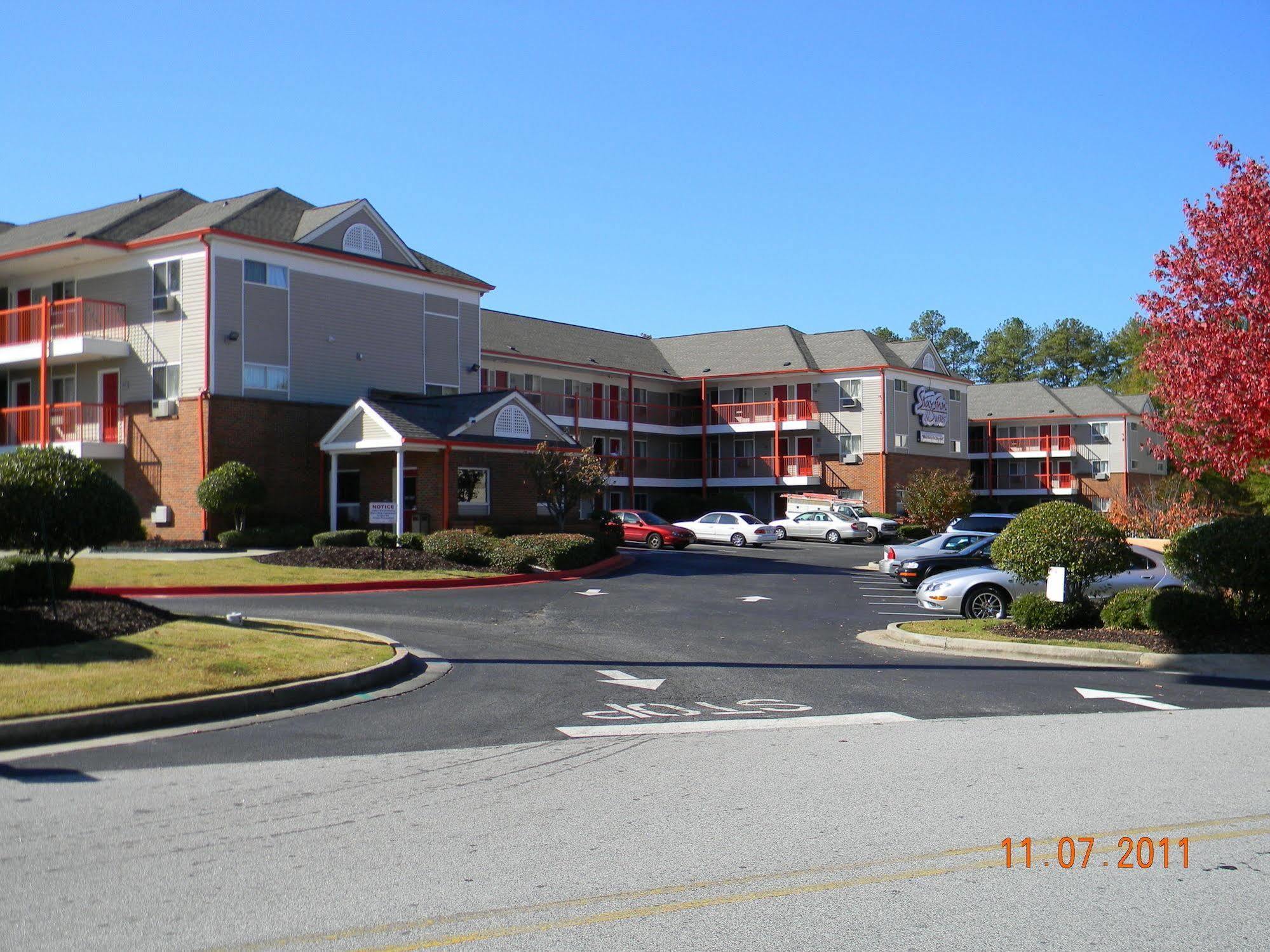 Stay Inn & Suites - Stockbridge Exterior photo